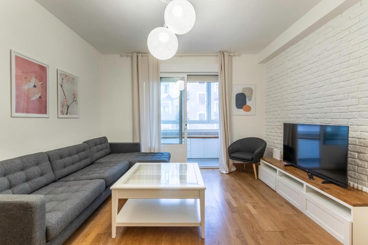 Market With Parking By Aston Apartamento Bilbau